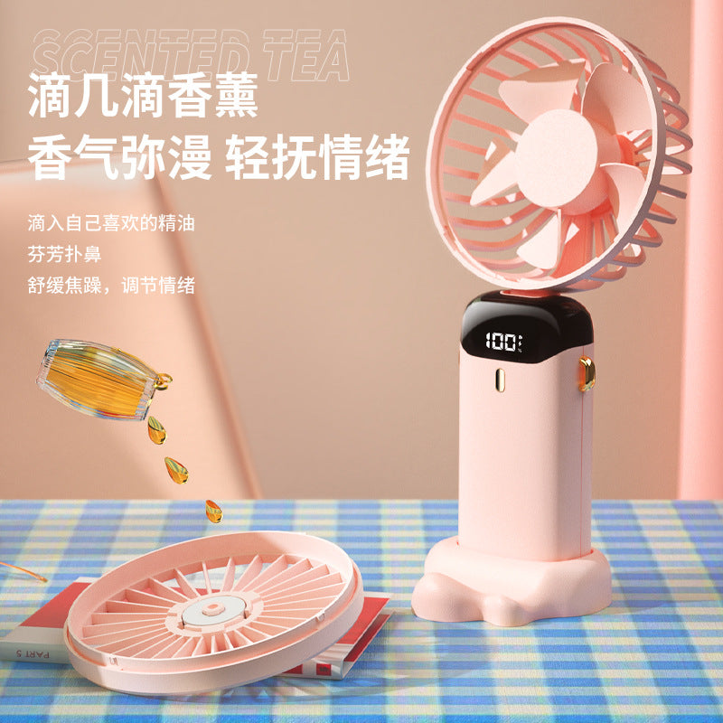 🌀 CoolAura™ クールオーラ™ | アロマと涼しさを一台で！ポータブル＆デジタル設計